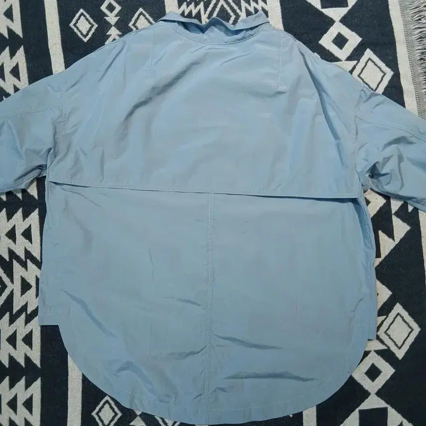 [BUNJANG] ANNE KLEIN Sky Blue Double Pocket Unbalanced Jacket / ANNE KLEIN 앤클라인 스카이블루 소라색 더블포켓 히든버튼 언발란스
