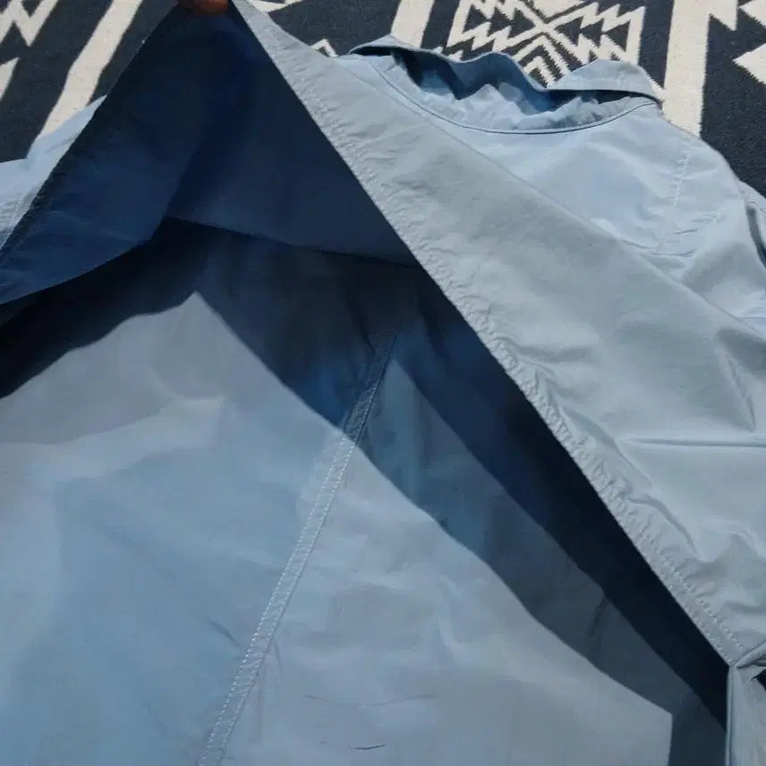 [BUNJANG] ANNE KLEIN Sky Blue Double Pocket Unbalanced Jacket / ANNE KLEIN 앤클라인 스카이블루 소라색 더블포켓 히든버튼 언발란스