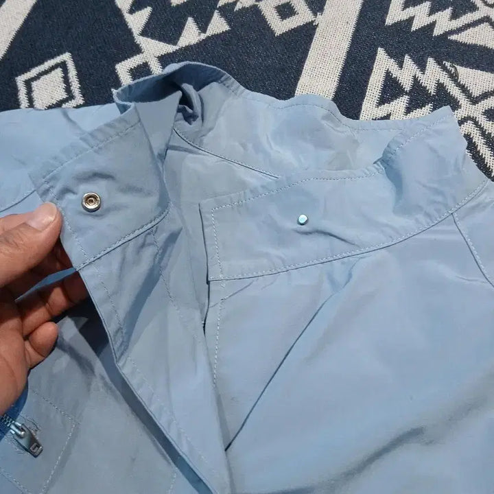[BUNJANG] ANNE KLEIN Sky Blue Double Pocket Unbalanced Jacket / ANNE KLEIN 앤클라인 스카이블루 소라색 더블포켓 히든버튼 언발란스