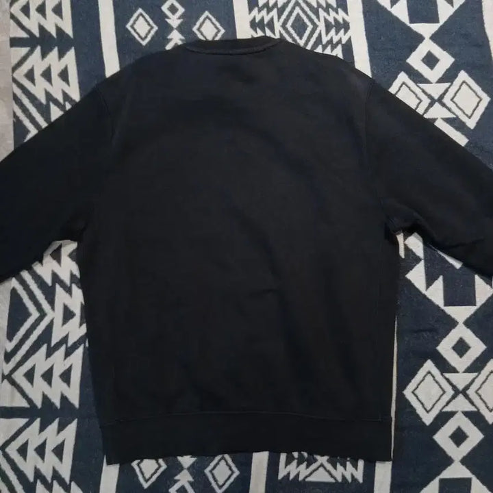 [BUNJANG] Nike Pigment Black White Futura Logo Sweatshirt / 나이키 피그먼트 블랙 화이트 퓨추라로고 맨투맨 티셔츠 L