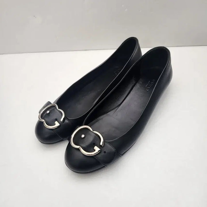 [BUNJANG] Black Leather Buckle Flat Shoes / 블랙 가죽 버클 플랫 슈즈245