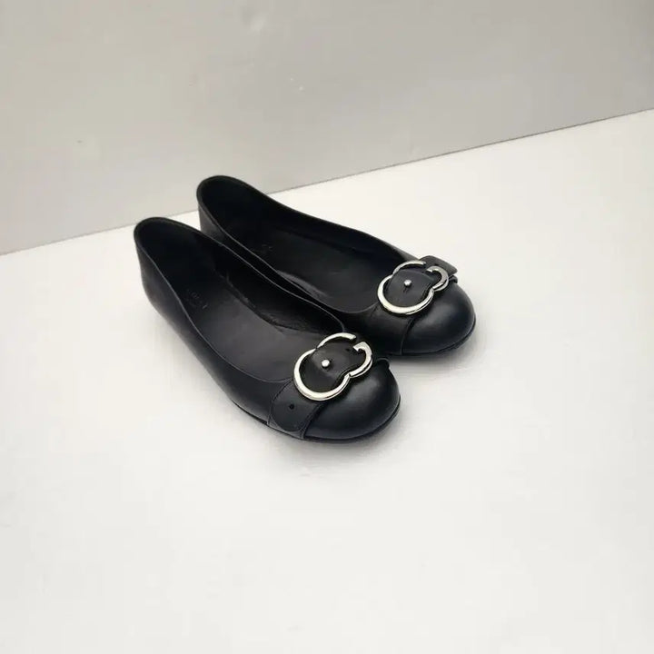 [BUNJANG] Black Leather Buckle Flat Shoes / 블랙 가죽 버클 플랫 슈즈245