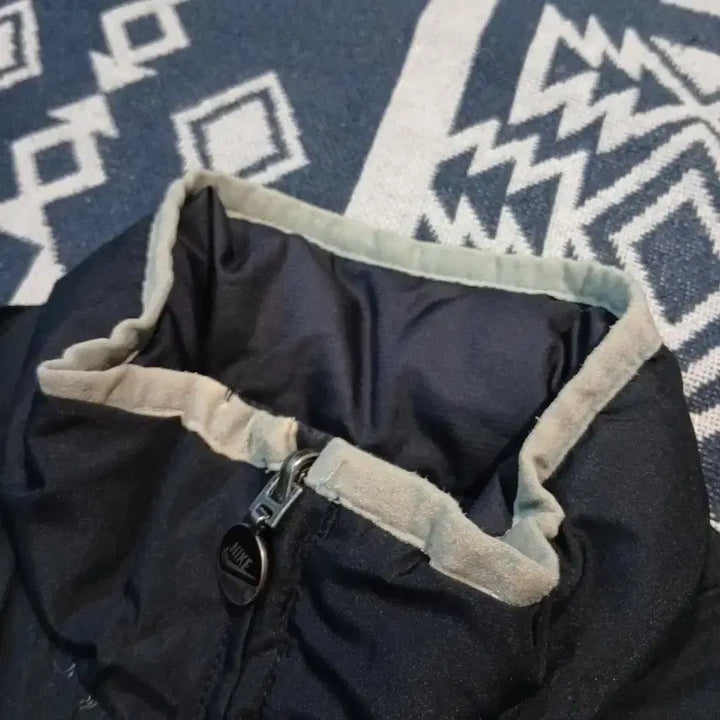 [BUNJANG] Nike 00s Reversible Futura Logo Jacket / 나이키 00s 블랙 그레이 베이지 리버시블 배색 라이닝 퓨추라로고 올드스