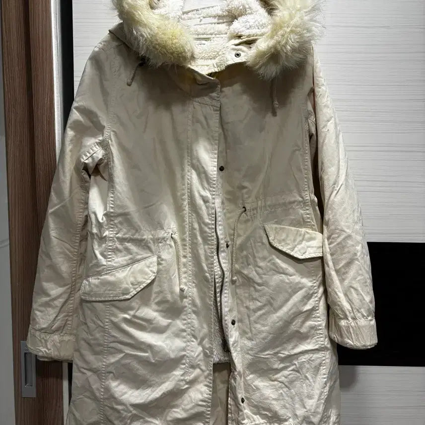 [BUNJANG] Ivory Fur Hooded Parka Jacket / 아이보리 퍼 후드 야상 점퍼