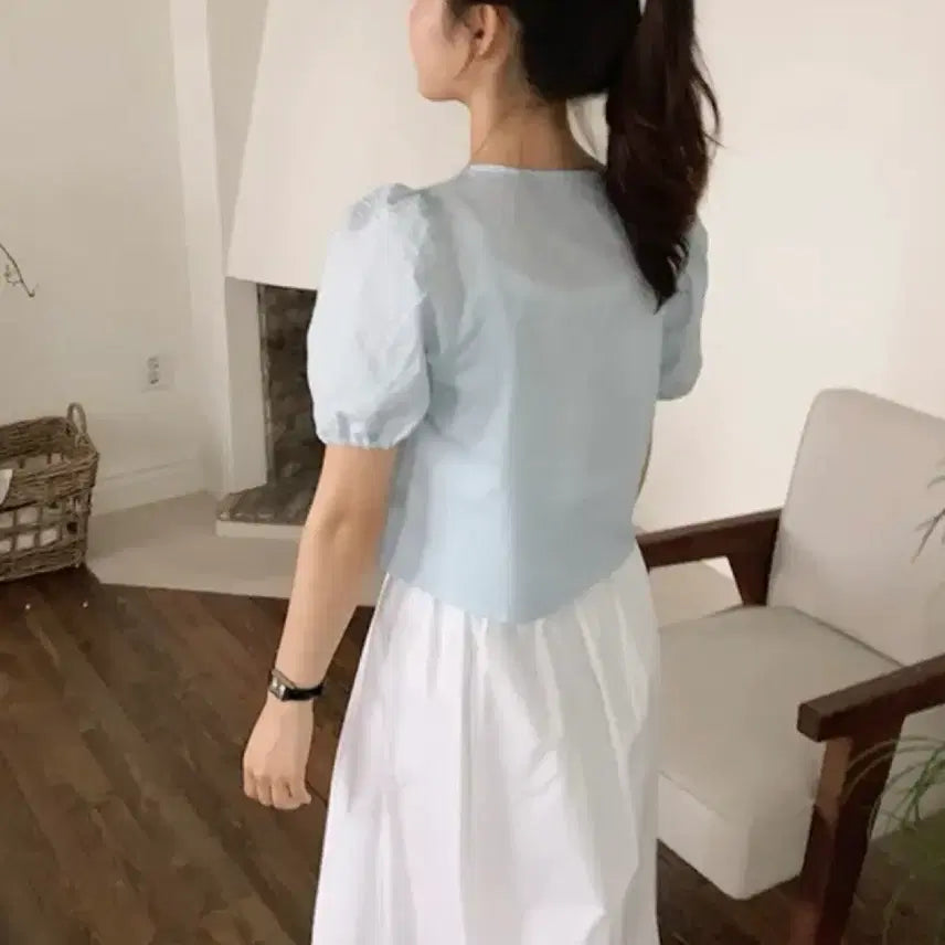 [SOLD OUT] 새옷) 시어서커 퍼프 블라우스 가디건 소라색