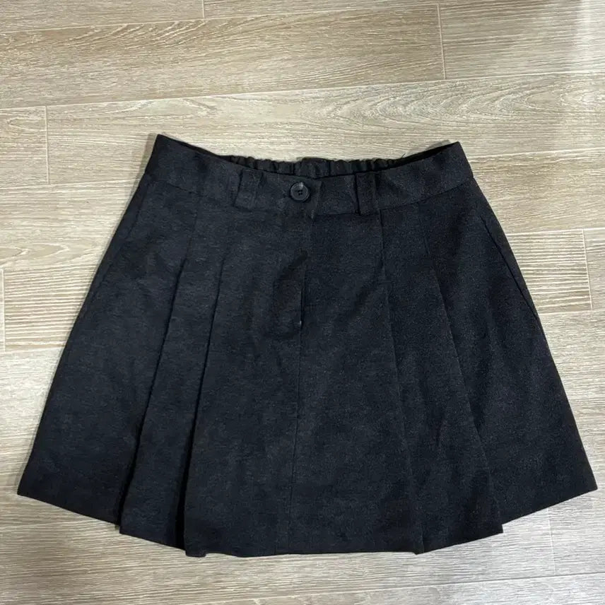 [BUNJANG] Black Pleated Mini Skirt / 검정색 플리츠 미니스커트