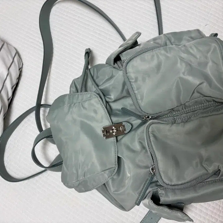 [SOLD OUT] 분크 백팩 M 리프그레이