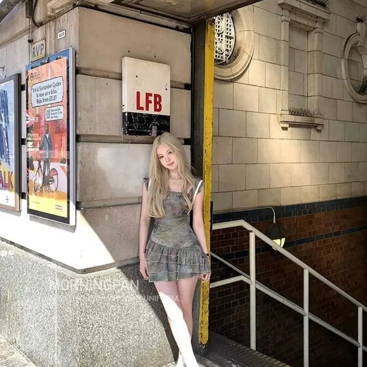 [BUNJANG] Parisian Vibe Printed Frill Off-Shoulder Mini Dress (S Size) / 파리지앵바이브 나염 프릴 오프숄더 미니원피스 S사이즈 (택포)