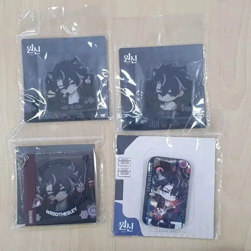 [BUNJANG] Genshin Impact Wriothesley Acrylic Stand, LP Keyring, and Badge Bundle / 원신 라이오슬리 갤럭시 팝업 아크릴스탠드2종+LP판키링+캔뱃지