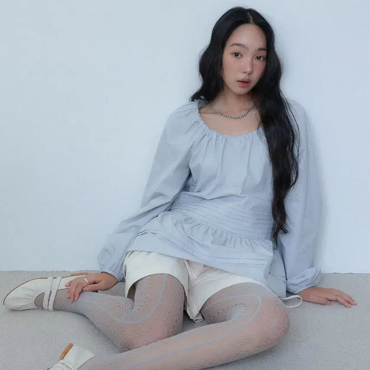 [BUNJANG] Cotton Pintuck Flare Blouse [Pale Blue] / COTTON PINTUCK FLARE BLOUSE [ PALE BLUE