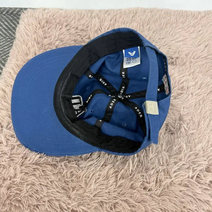 [SOLD OUT] Made in korea 아더에러 18ss 에드카 로고 블루 볼캡