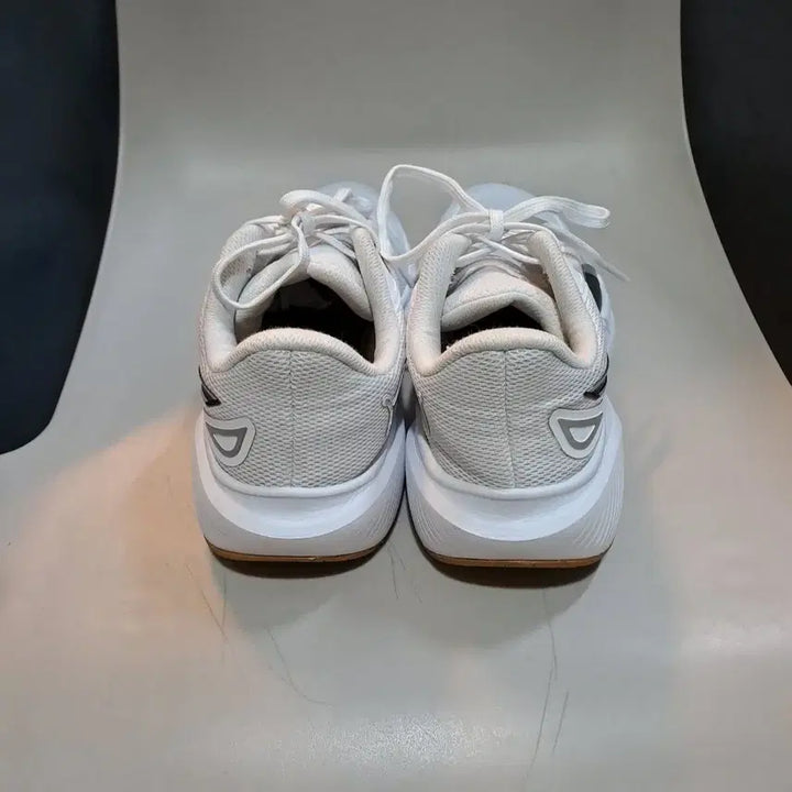 [BUNJANG] Puma Skyrocket Lite Sneakers 250mm / 푸마 스카이로켓 라이트 운동화 250mm