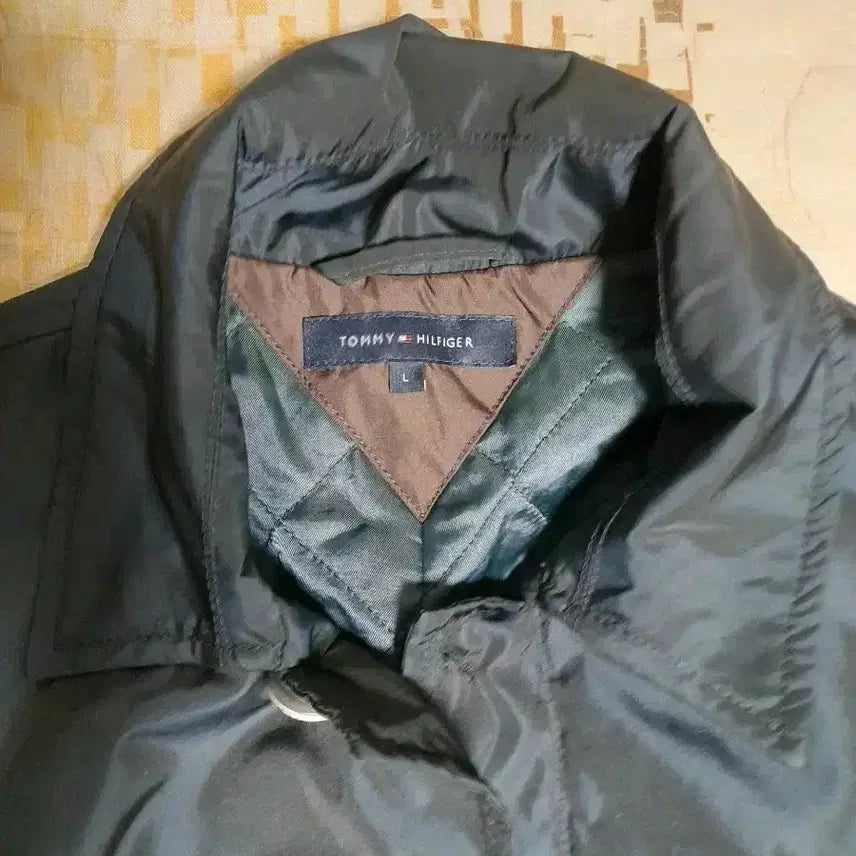 [BUNJANG] Tommy Hilfiger Quilted Navy Coat L / 타미힐피거 퀼팅 간절기 네이비 코트 L