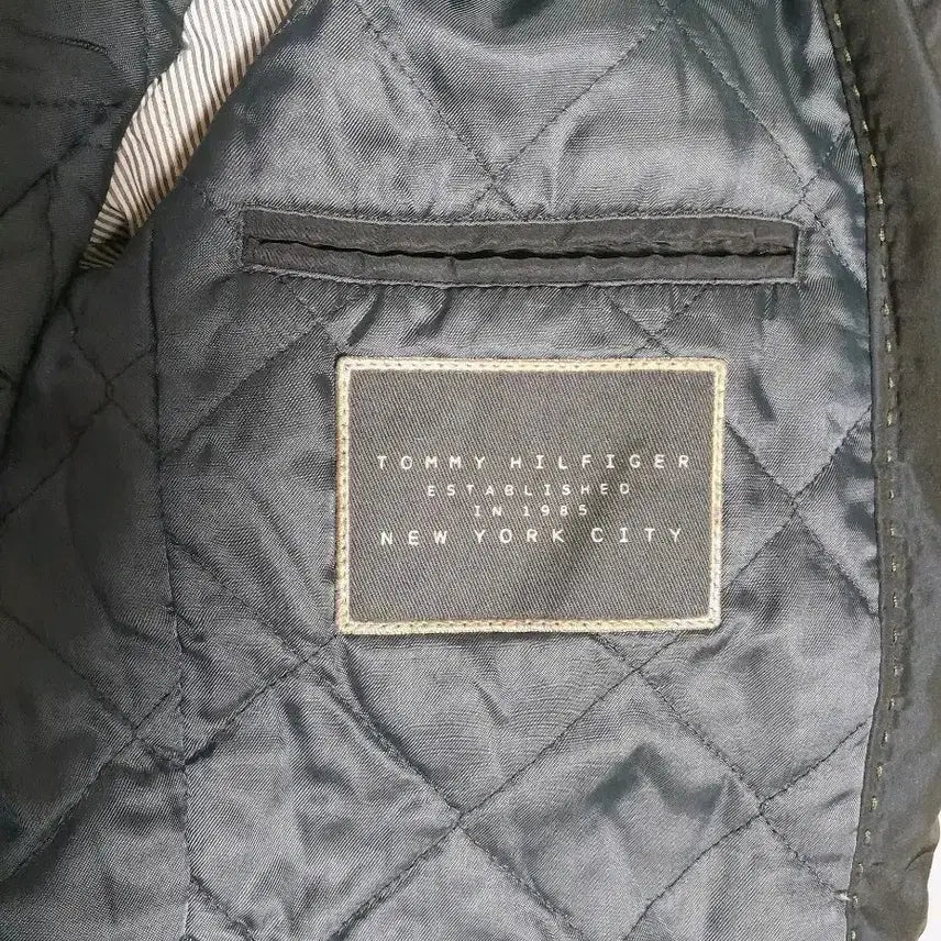 [BUNJANG] Tommy Hilfiger Quilted Navy Coat L / 타미힐피거 퀼팅 간절기 네이비 코트 L