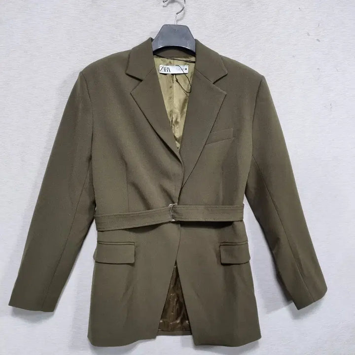 [BUNJANG] ZARA Back Slit Jacket (Women&