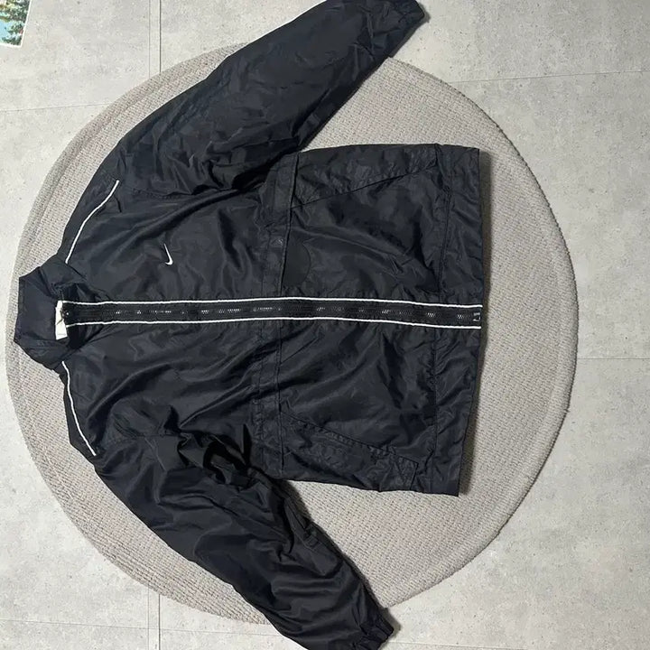[BUNJANG] Nike Windbreaker L Jacket / 나이키 바람막이 L