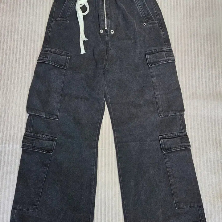 [BUNJANG] Black Cargo Wide Pants / 카고 와이드 블랙팬츠