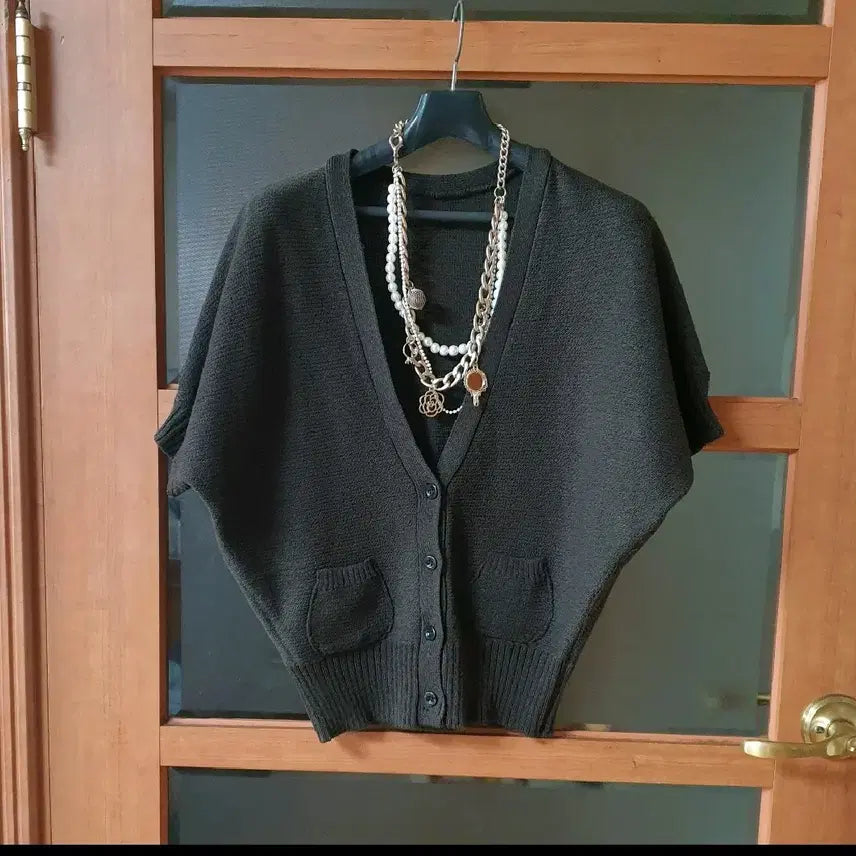 [BUNJANG] Unbranded Dark Brown Ribbed Pointed Cardigan / (새제품)시보리포인트 가오리핏 가디건 다크브라운
