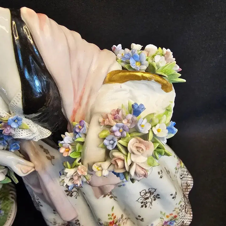 [BUNJANG] Luigi Fabris Floral Basket Woman Figurine / 이태리 루이지 파브리스 꽃바구니여인 피겨린