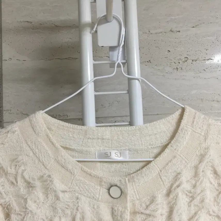 [BUNJANG] SJSJ Wool Button Cardigan (Size 90) / SJSJ 에스제이 22 단추 울 가디건 90
