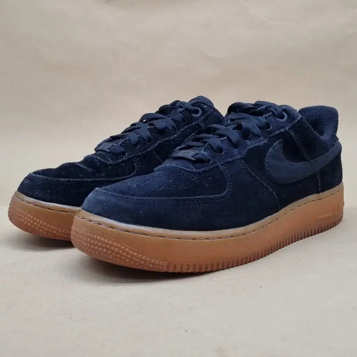 [SOLD OUT] 나이키에어포스1 블랙검 운동화 250