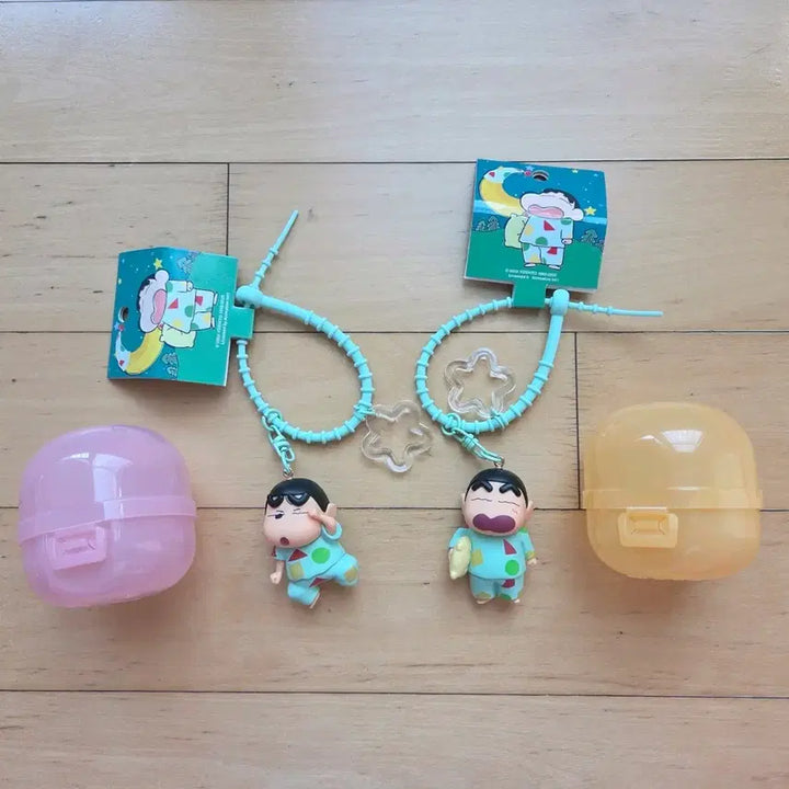 [SOLD OUT] 짱구는 못말려 짱구 잠옷 키링 2종 일괄