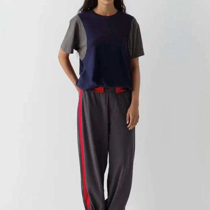 [BUNJANG] Gimaguas Emmanuelle Sweatpants - Gray Red / (새상품)[M] 기마구아스 Emmanuelle 스웨트팬츠/그레이 레드