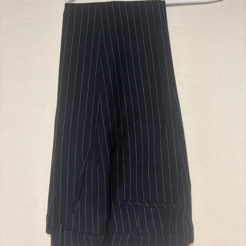[BUNJANG] Kenneth Lady Striped Slacks - Size 66 / 케네스레이디 스트라이프 슬랙스 66