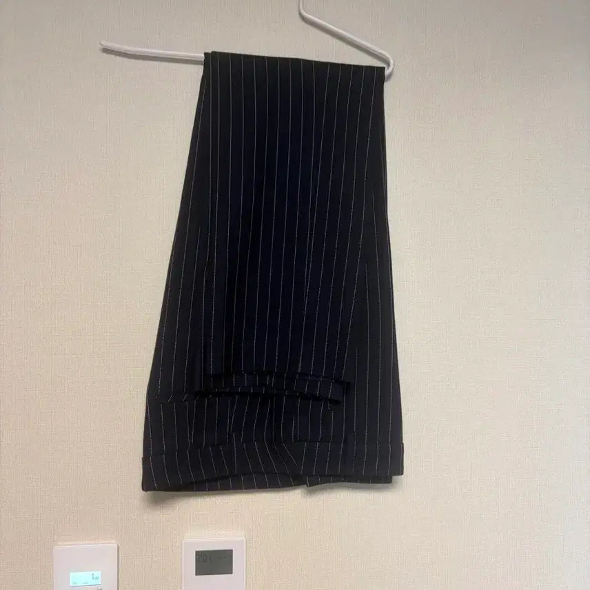 [BUNJANG] Kenneth Lady Striped Slacks - Size 66 / 케네스레이디 스트라이프 슬랙스 66