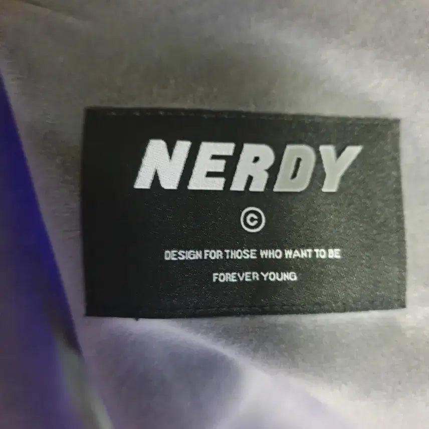 [BUNJANG] Nerdy Oversized Velvet Color Block Zip-up Jacket (Black/Grey) (S) / 널디 오버사이즈 벨벳 배색 져지 집업자켓 블랙&amp;그레비 (S)