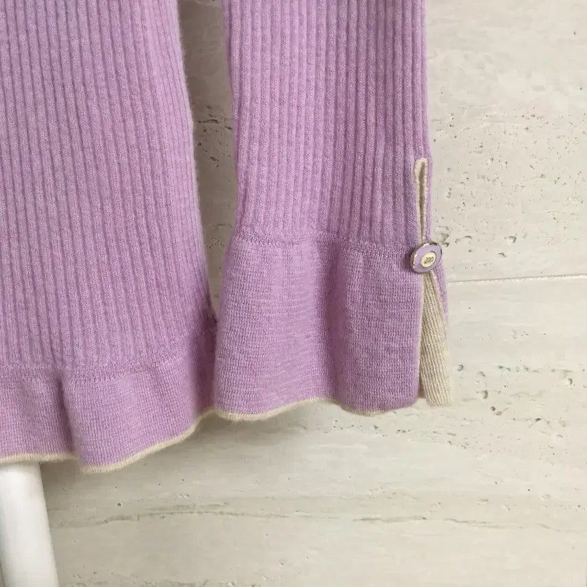 [BUNJANG] MINE Cashmere 100% Ribbed Frill Knit Top / MINE 마인 캐시미어100 골지 프릴 니트 90