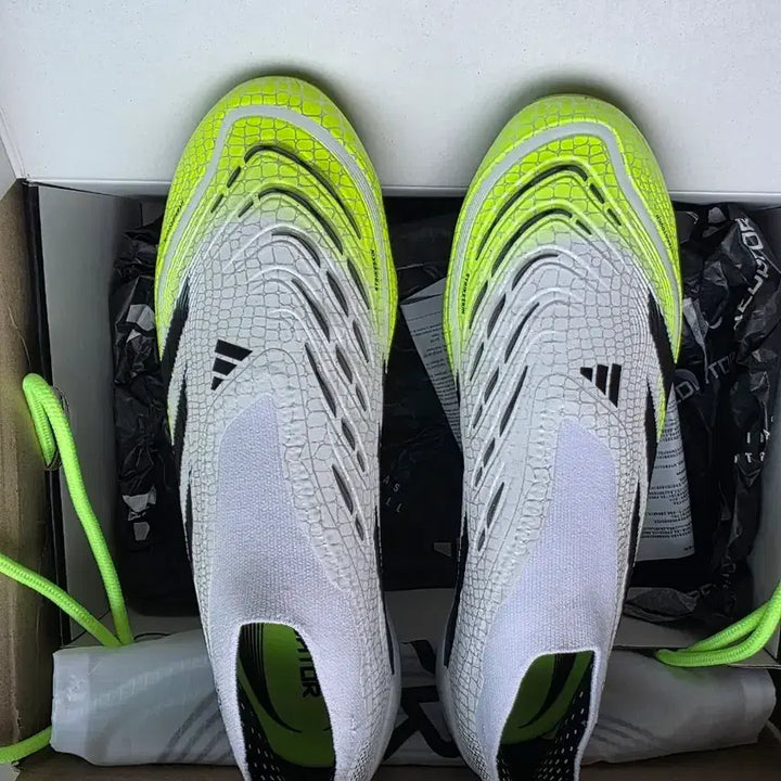 [BUNJANG] Adidas Predator LL FG Soccer Cleats / 아디다스 프레데터 LL fg 260