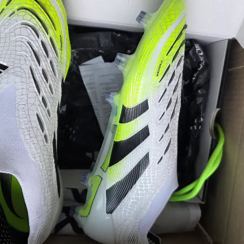 [BUNJANG] Adidas Predator LL FG Soccer Cleats / 아디다스 프레데터 LL fg 260