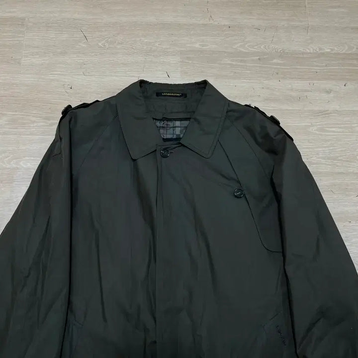 [BUNJANG] London Fog Check Lined Single Long Trench Coat [Khaki] / 런던포그 체크 안감내피 싱글 롱 트렌치 맥코트 [카키] 104-180