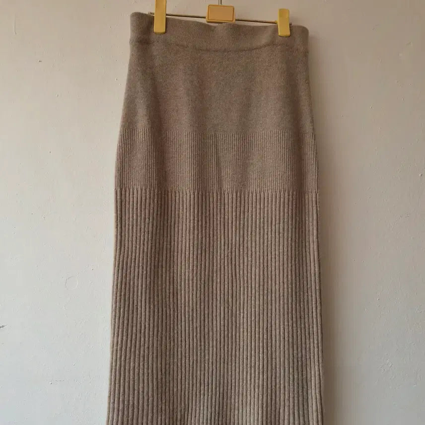 [BUNJANG] Unbranded Beige Wool Knit Long Skirt / 여성 베이지니트롱스커트 FREE