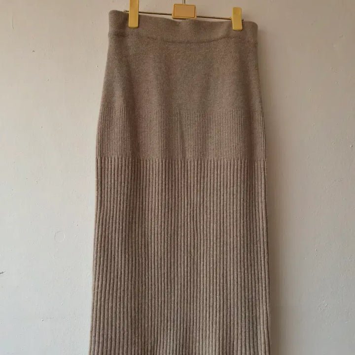 [BUNJANG] Unbranded Beige Wool Knit Long Skirt / 여성 베이지니트롱스커트 FREE