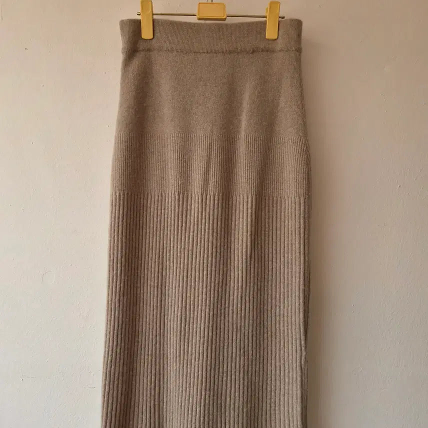 [BUNJANG] Unbranded Beige Wool Knit Long Skirt / 여성 베이지니트롱스커트 FREE