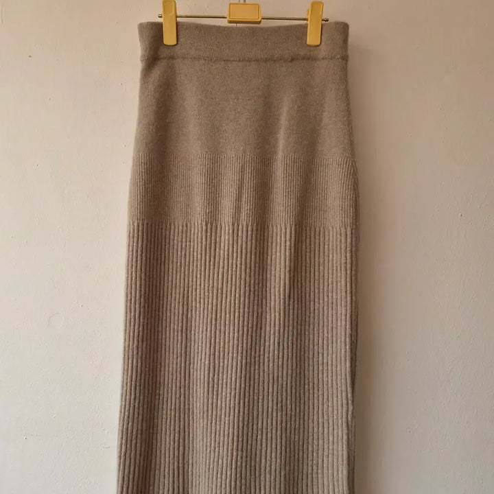 [BUNJANG] Unbranded Beige Wool Knit Long Skirt / 여성 베이지니트롱스커트 FREE