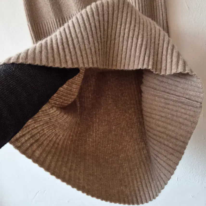 [BUNJANG] Unbranded Beige Wool Knit Long Skirt / 여성 베이지니트롱스커트 FREE