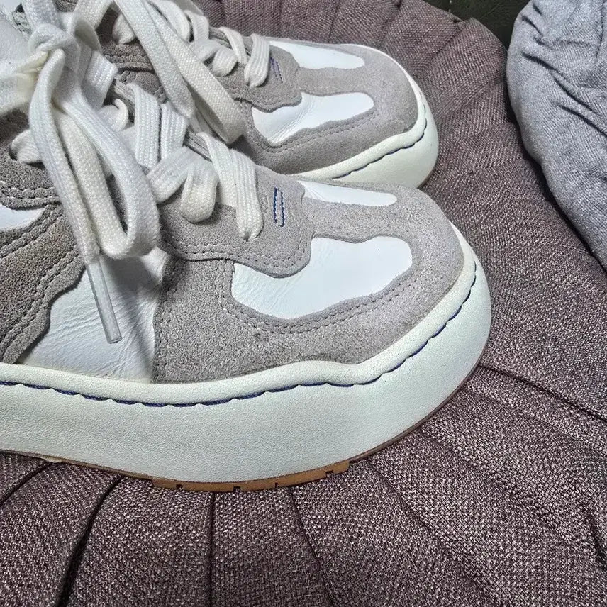 [BUNJANG] ADER ERROR Log Baus Off White Sneakers / 아더에러 로그 바우스 오프 화이트 250mm