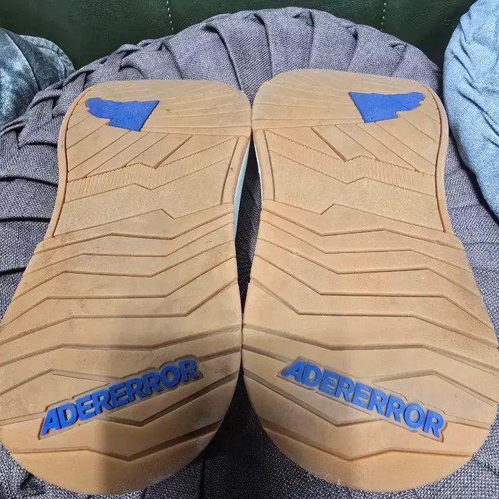[BUNJANG] ADER ERROR Log Baus Off White Sneakers / 아더에러 로그 바우스 오프 화이트 250mm