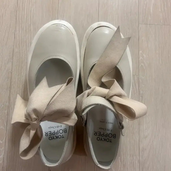 [BUNJANG] Tokyo Bopper Ivory Ribbon Platform Shoes / 도쿄보퍼 아이보리 리본 플랫폼 슈즈 22.5(235~240mm)