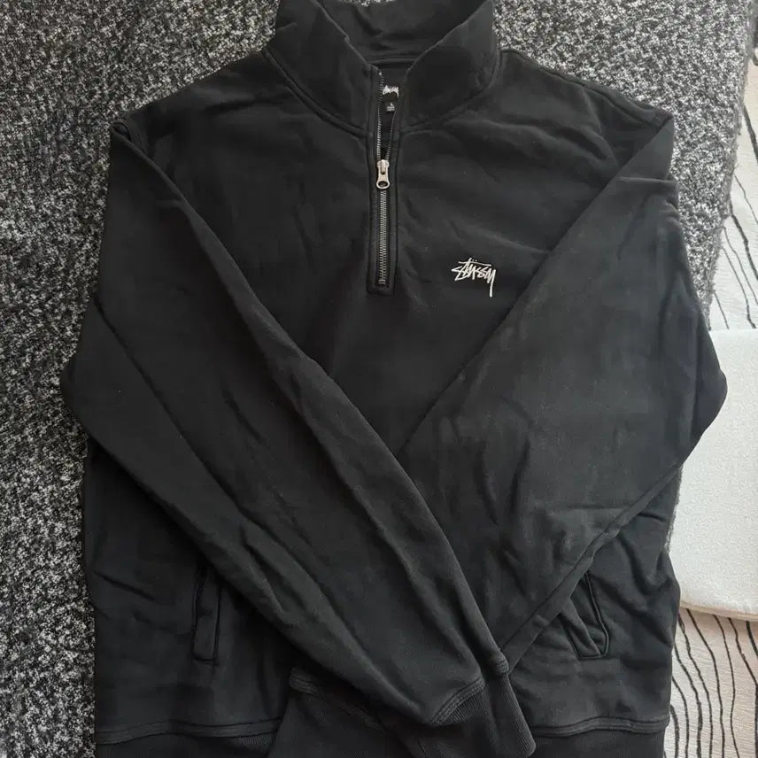 [SOLD OUT] 스투시 하프집업 L사이즈