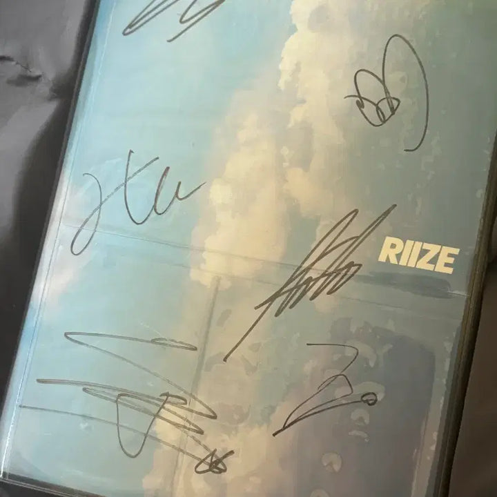 [BUNJANG] RIIZE Signed Album / 라이즈 싸인 앨범