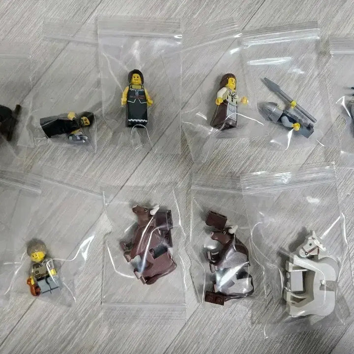 [BUNJANG] Lego Castle 10193 Medieval Village Used / 레고 캐슬 10193 중세마을 중고판매