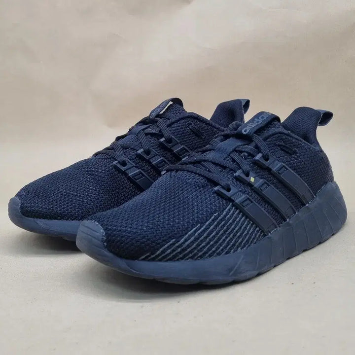 [BUNJANG] Adidas Questarflow Sneakers 245 / 아디다스 퀘스타플로우 운동화 245