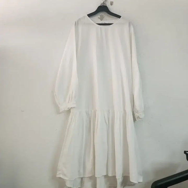 [BUNJANG] White Long Dress - Free Size / 화이트 롱 원피스 Free 사이즈