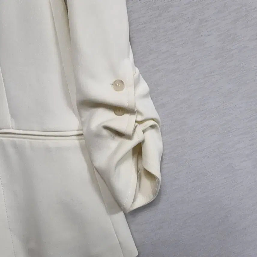 [BUNJANG] Elie Tahari Spring/Autumn White Jacket / ㅡ새상품 엘리베스앤제임스 봄가을 자켓 여44-슬림55 ㅡ0605