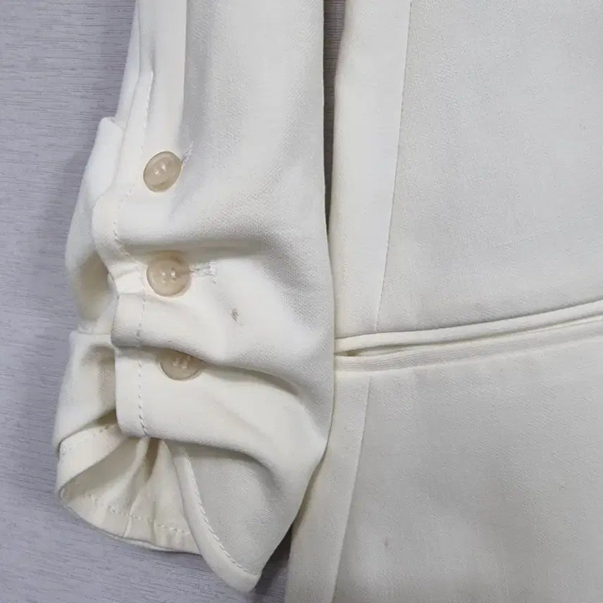 [BUNJANG] Elie Tahari Spring/Autumn White Jacket / ㅡ새상품 엘리베스앤제임스 봄가을 자켓 여44-슬림55 ㅡ0605