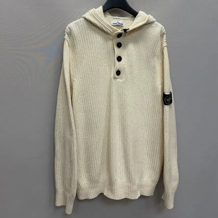 [BUNJANG] Stone Island Half-Zip Hooded Knit Sweater / 스톤아일랜드 와펜패치 반집업 후드 니트 ( 110 )